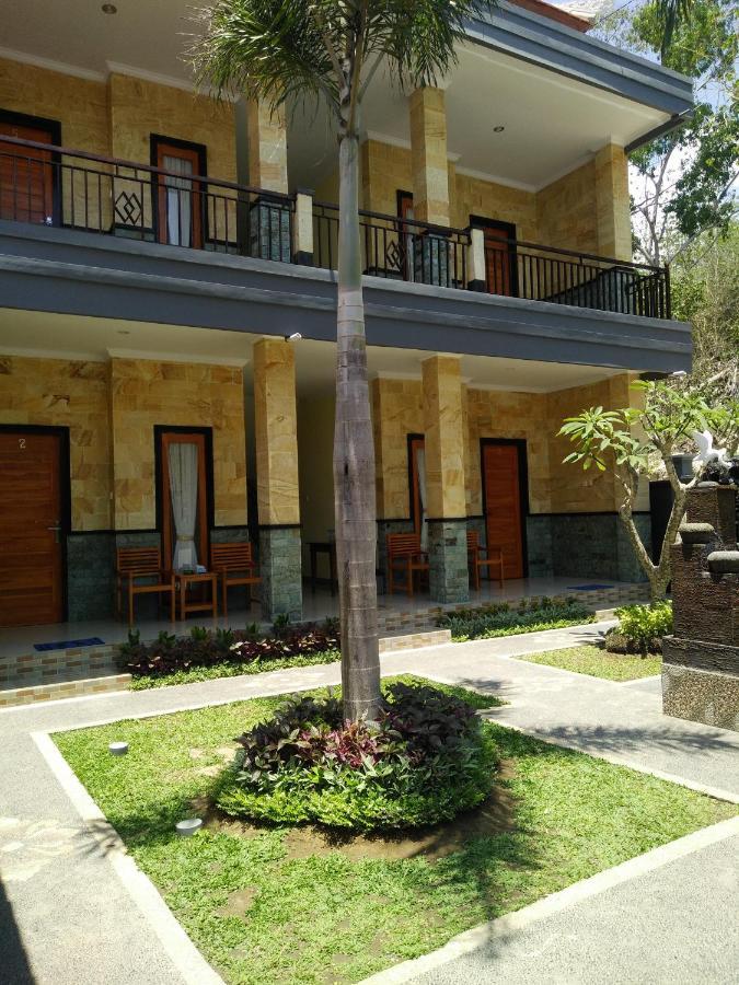 Yudis Homestay Toyapakeh Zewnętrze zdjęcie